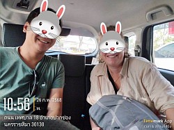租一辆出租车去考艾